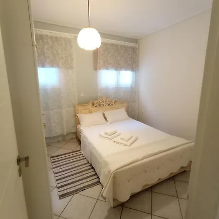 Galini Apartment Near Sea, Port And Airport Artemida  Exterior photo