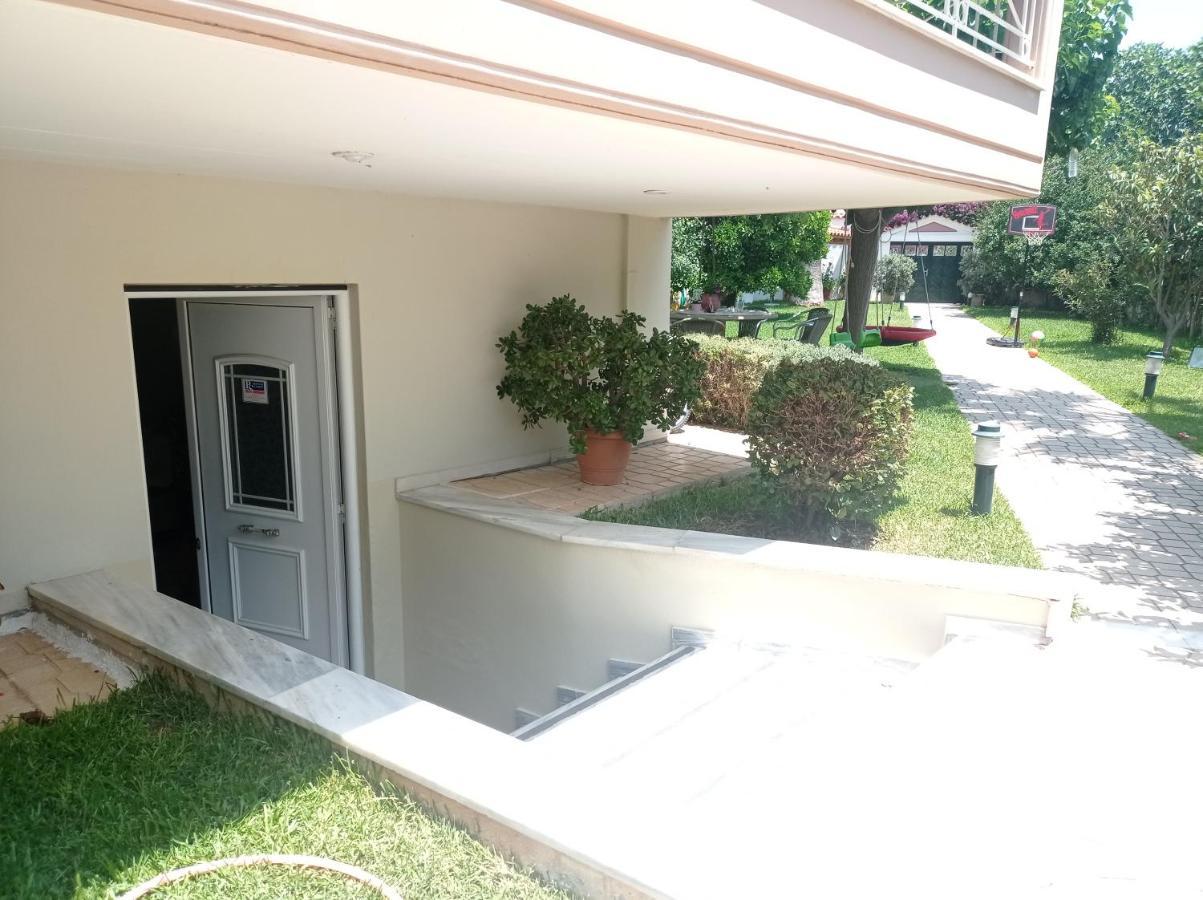 Galini Near Sea, Port And Airport Apartment